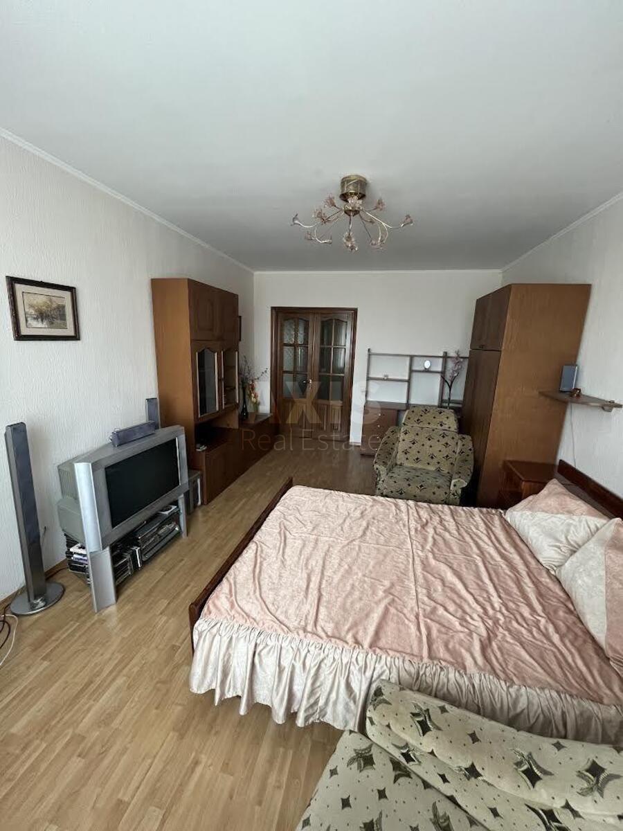 3k apartment vul. Revuc'kogo 54
