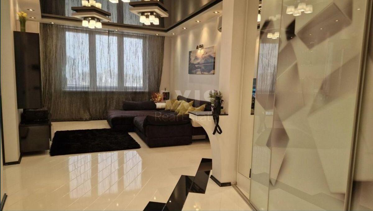 1k apartment vul. Oleny Pchilky 22