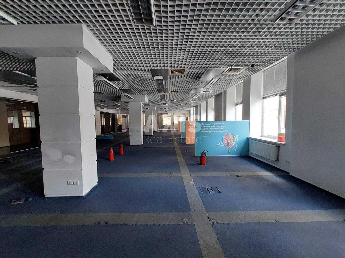 Office vul. Bul'varno-Kudrjavs'ka 24, 783m2562985