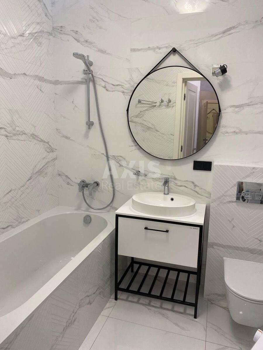 2k apartment vul. Barbjusa Anri 28А598895