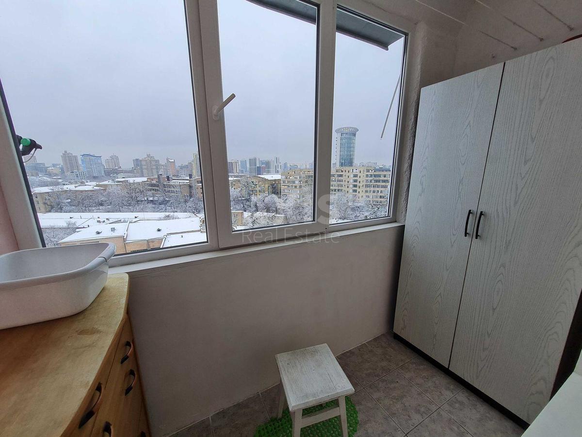 4k apartment vul. Tatars'ka 3/23