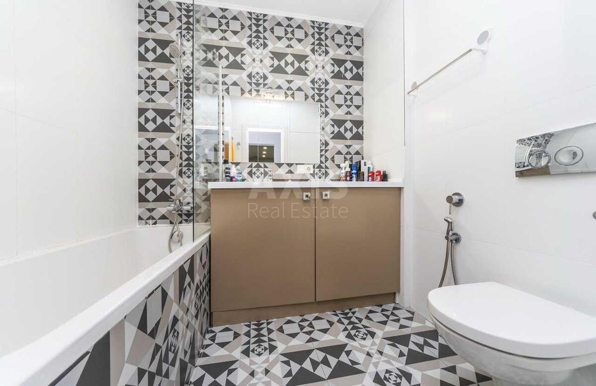 4k apartment vul. Myloslavs'ka 2600868