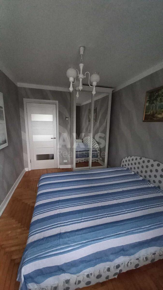 3k apartment vul. Symyrenka 14/94