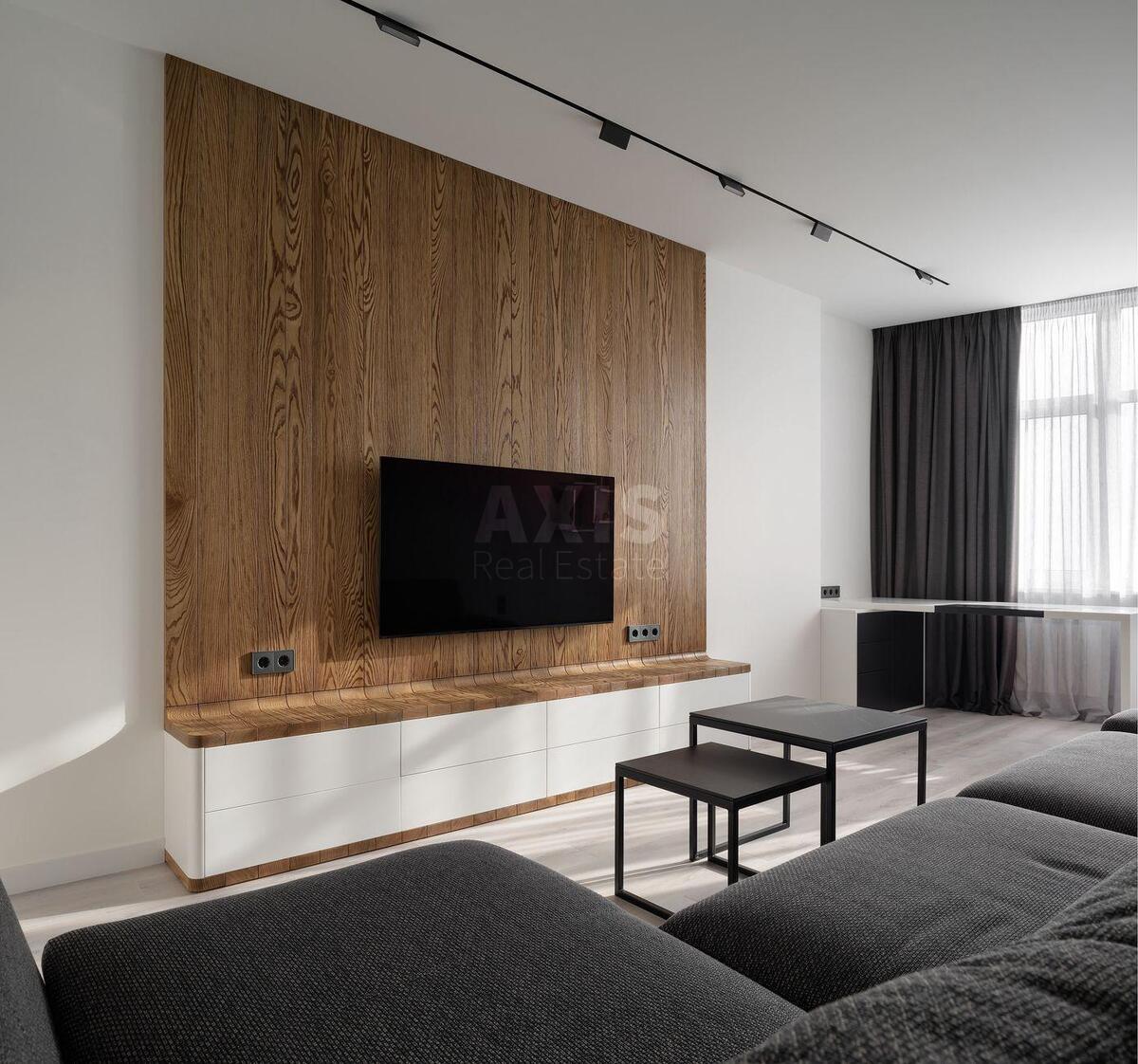 2k apartment vul. Glybochyc'ka 328