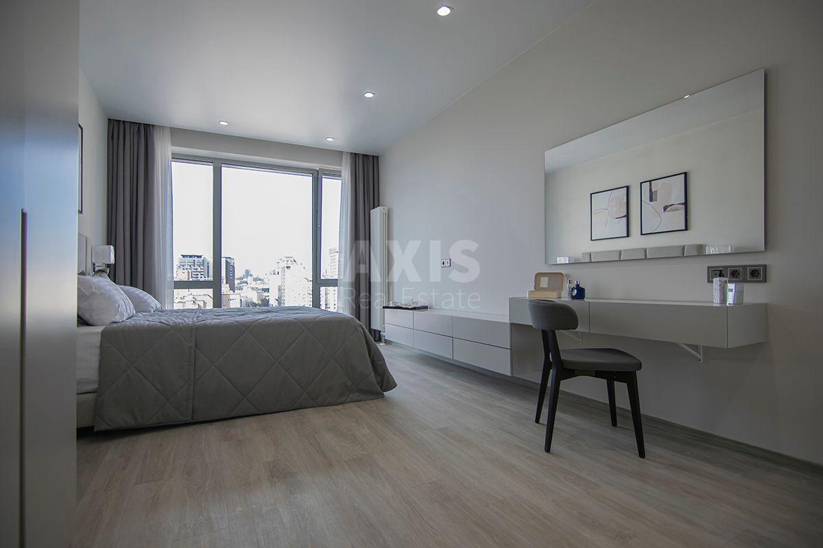 3k apartment vul. Antonovycha 118/196