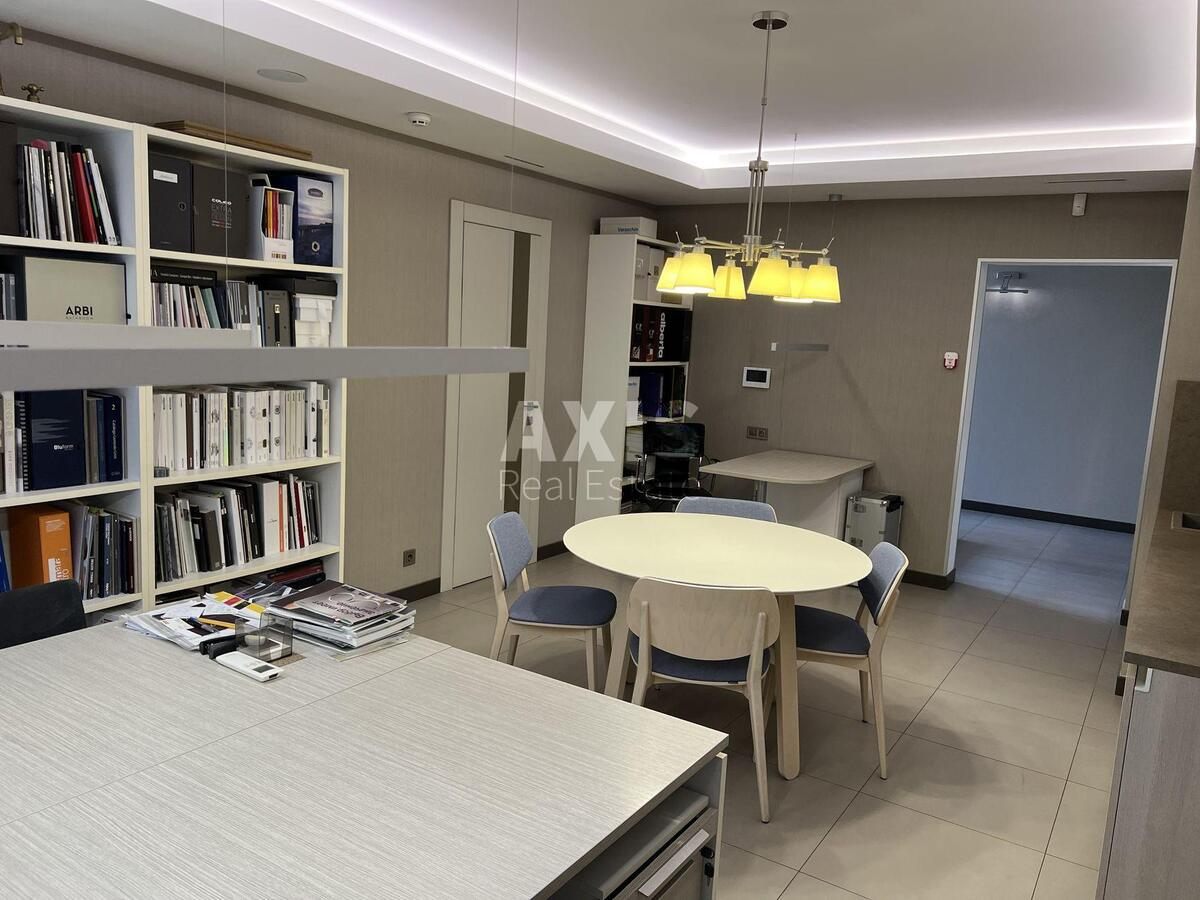 Office vul. Lobanovs'kogo 150, 135m2560914