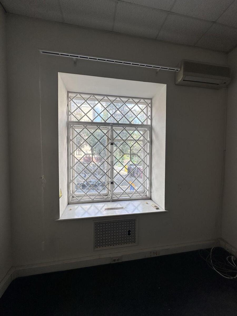 Объект торговли район Прорезная ул., Шевченковский 11, 319м2608876