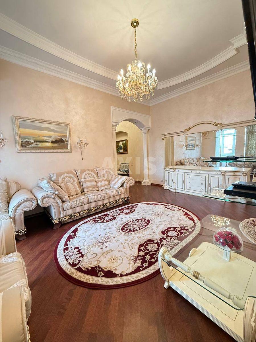 4k apartment vul. Kost'ol'na 8583241