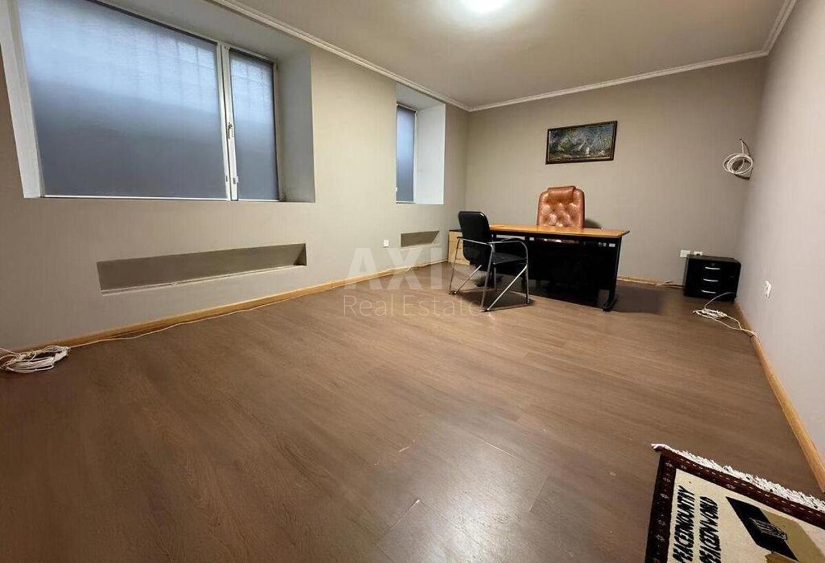 Объект торговли ул. Зоологическая 4А, 76м262510