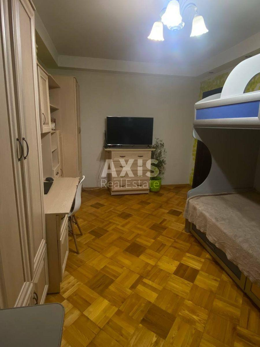 2k apartment vul. Derevljans'ka 20А3