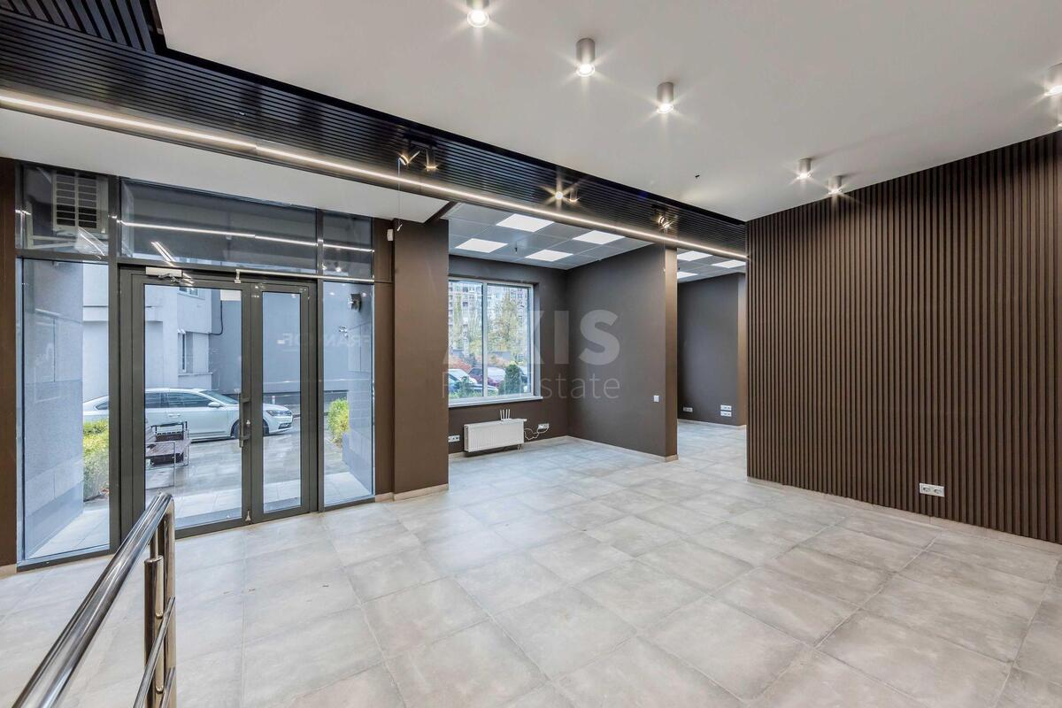 Офис ул. Сверстюка Евгения 6А, 241м261683