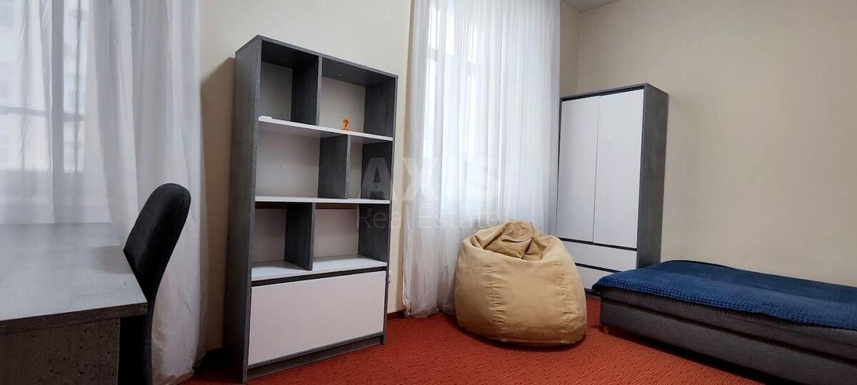 4к квартира ул. Орлика Филиппа 10617738