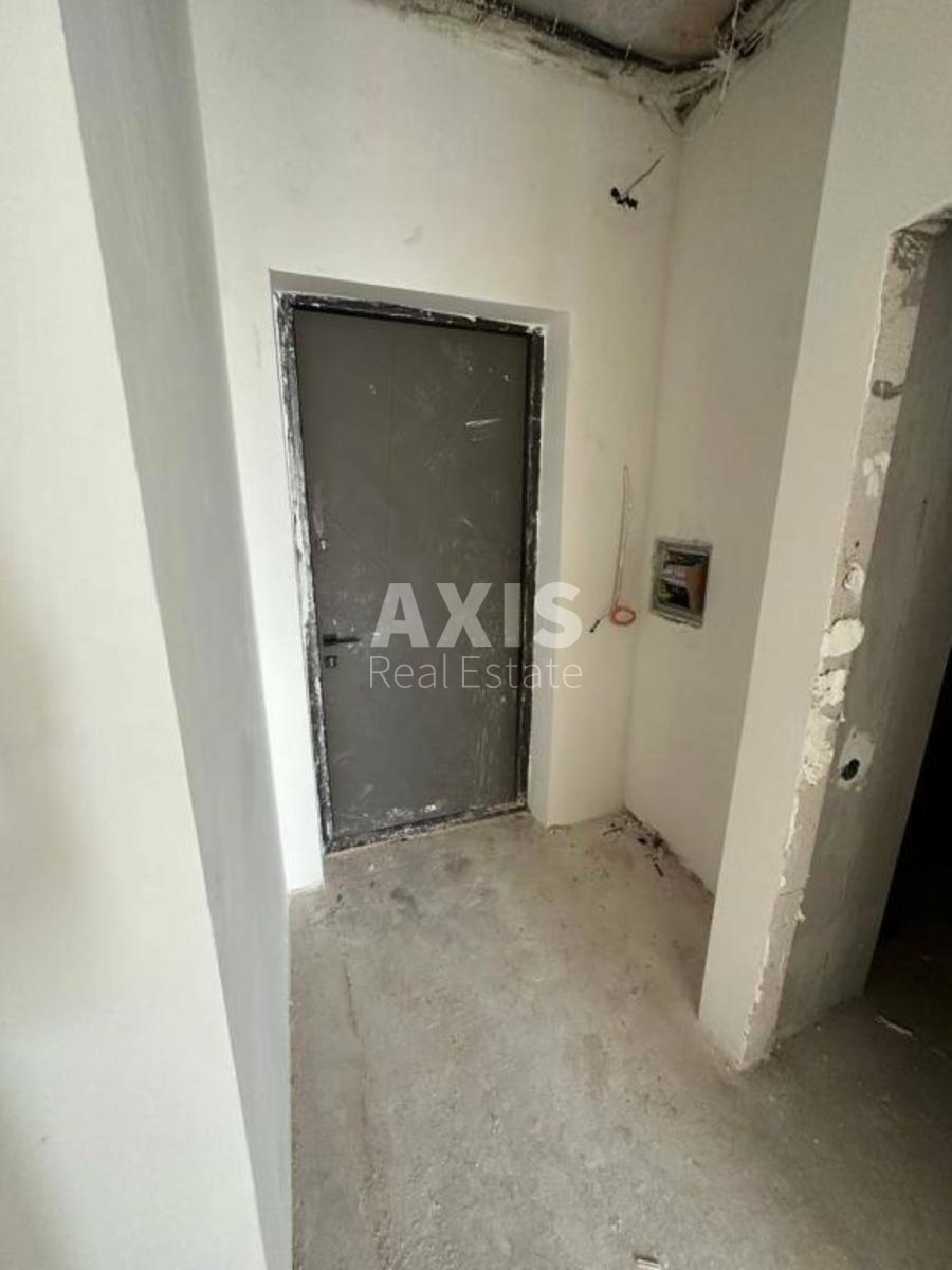 3к квартира ул. Заболотного Академика 1а15