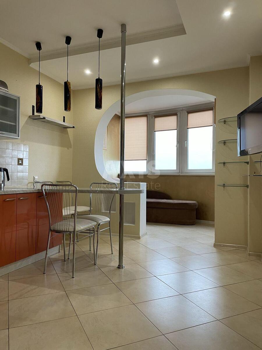 1k apartment pr-t Volodimira Іvasyuka 47А621170