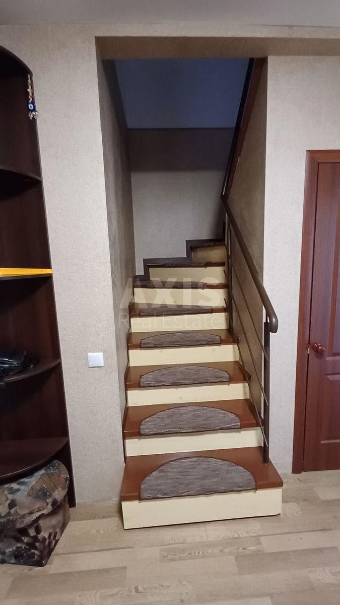 4k apartment vul. Boryspil's'ka 2515