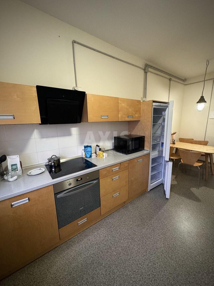 Office vul. Naberezhno-Lugova 12, 180m2634488