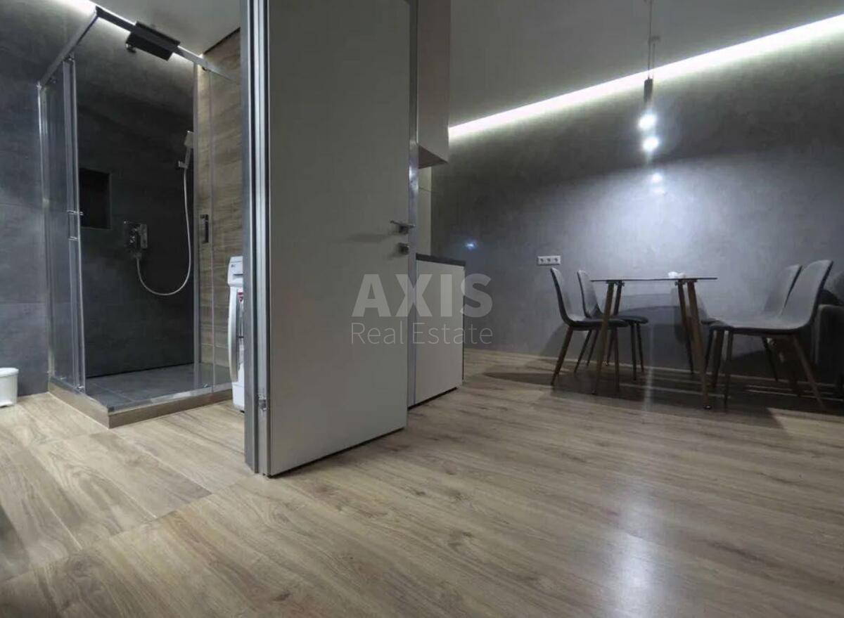 2k apartment nab. Dniprovs'ka 18627146