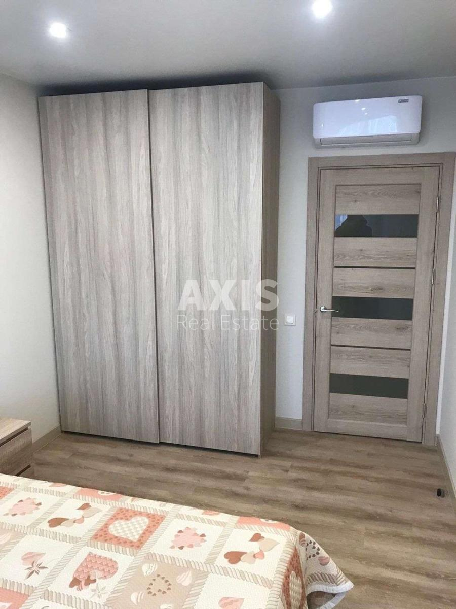1k apartment vul. Sverstjuka Jevgena 4275912