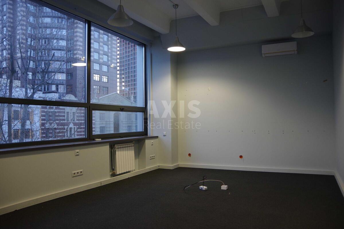 Office vul. Glybochyc'ka 29/31, 570m29