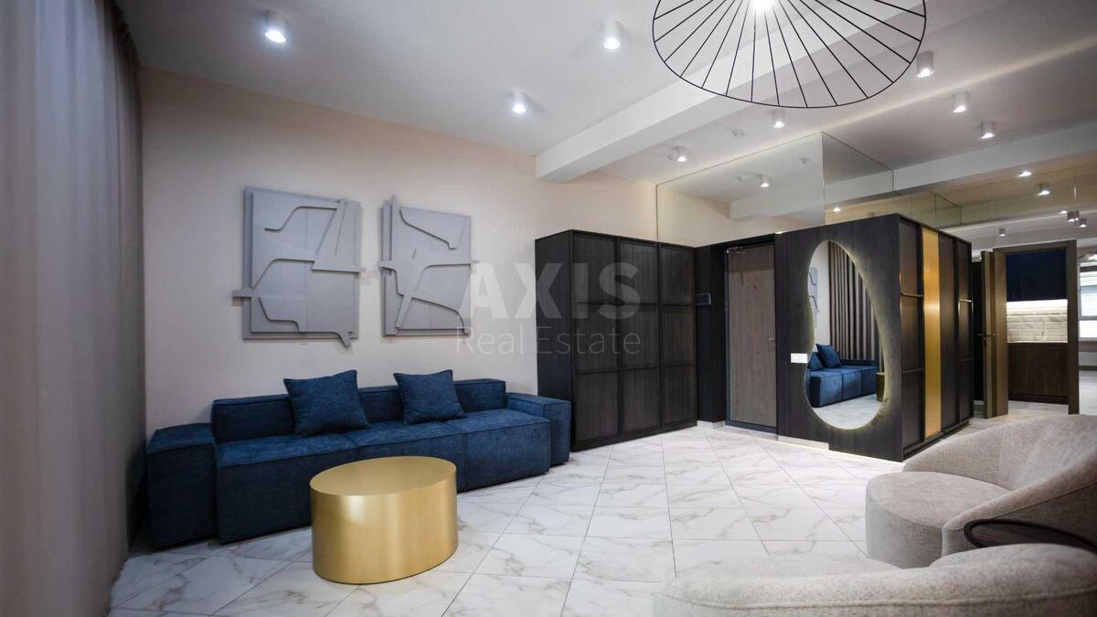 Office vul. Vasylya Tyutyunnyka 28А, 100m2631227