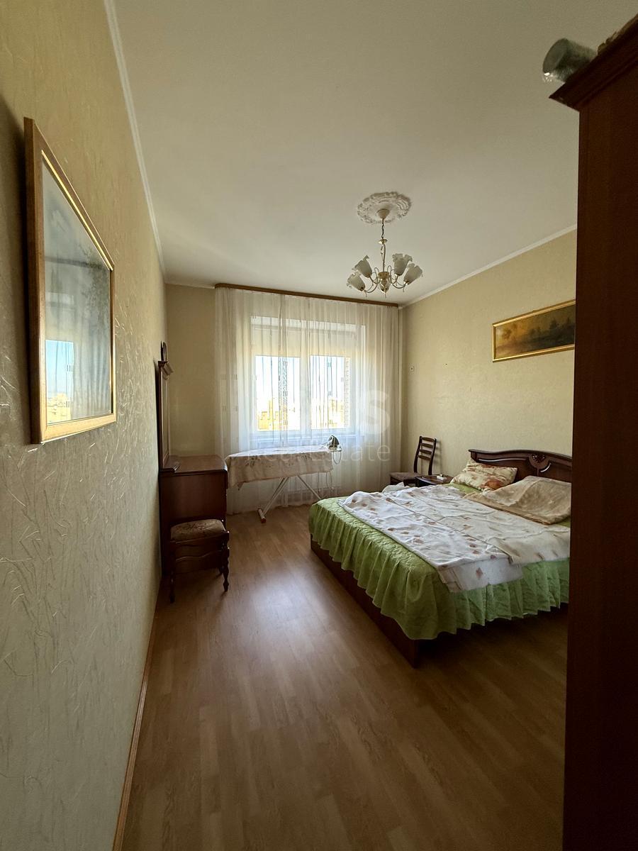 3k apartment vul. Levka Lukyanenka 21, корп. 4631660