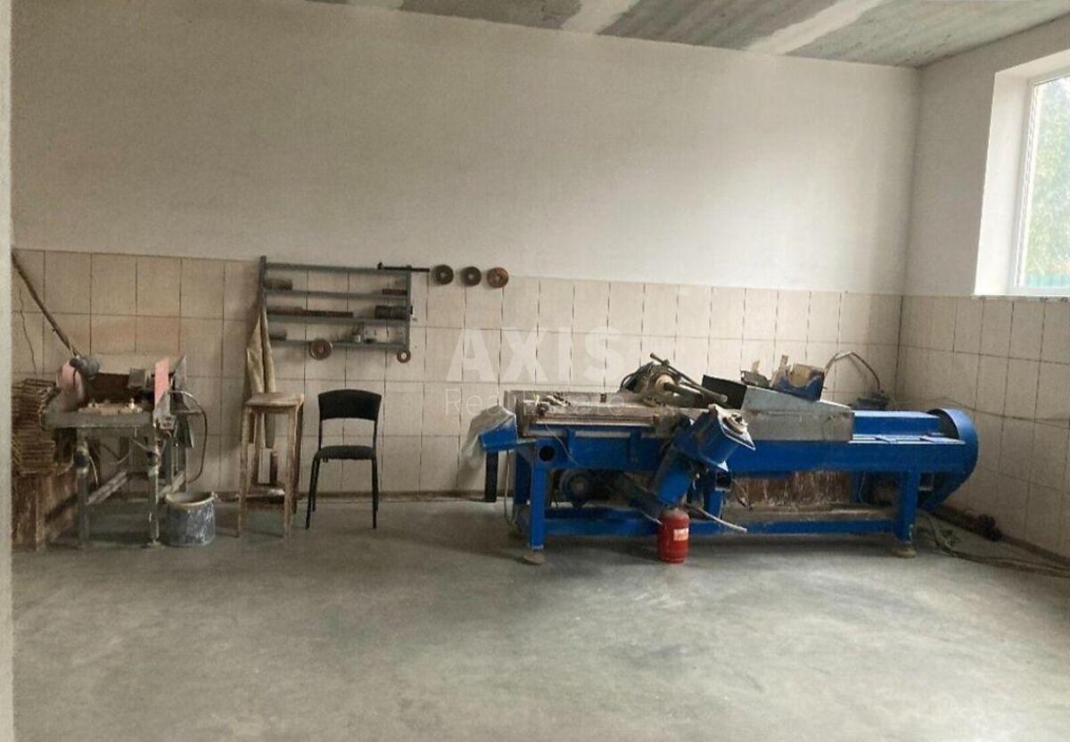 Service object vul. Bortnyc'ka 14, 530m21
