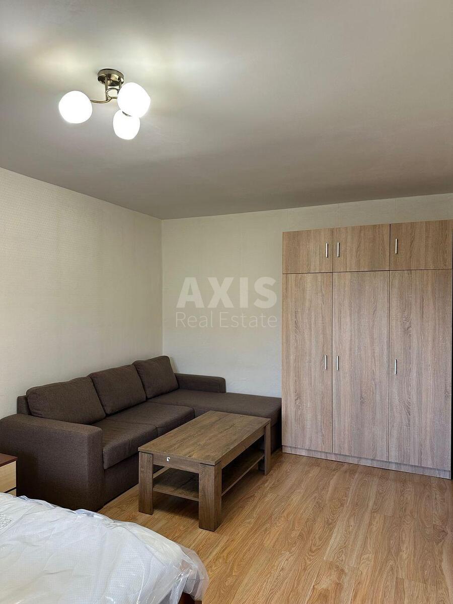 2k apartment vul. Dovzhenka 145
