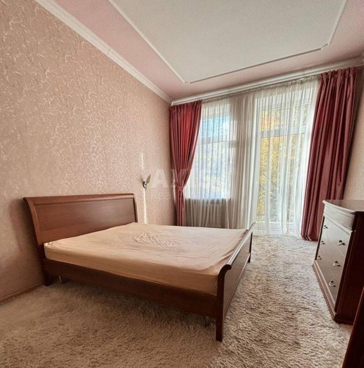 2k apartment vul. Riznyc'ka 110