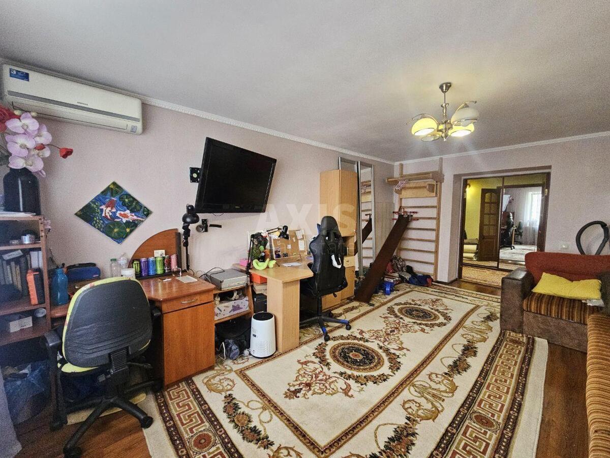 3k apartment vul. Dragomanova 44А2