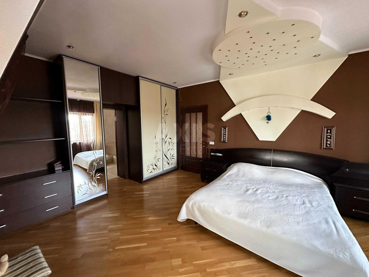 5k apartment vul. Verhovynna 84359884