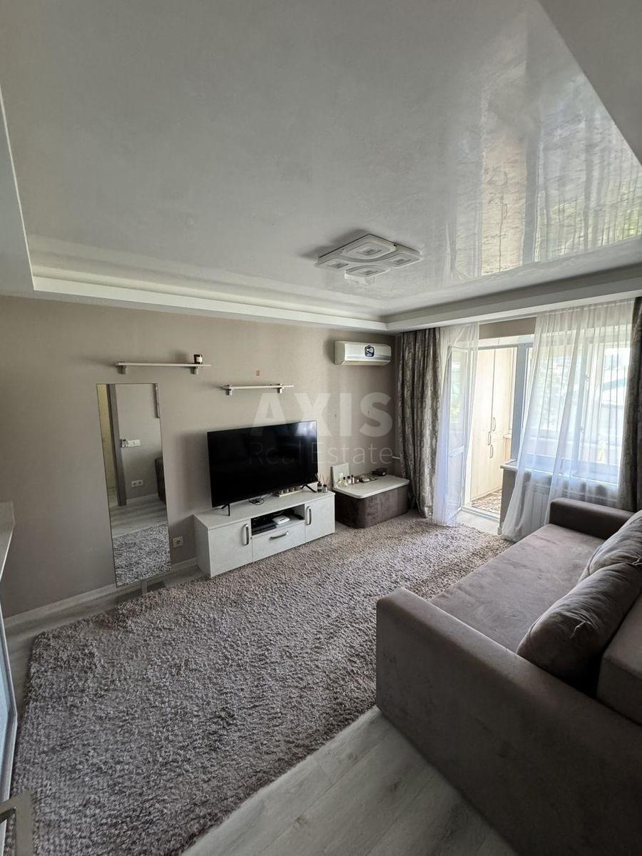 1k apartment bul. Lesi Ukrai'nky 281