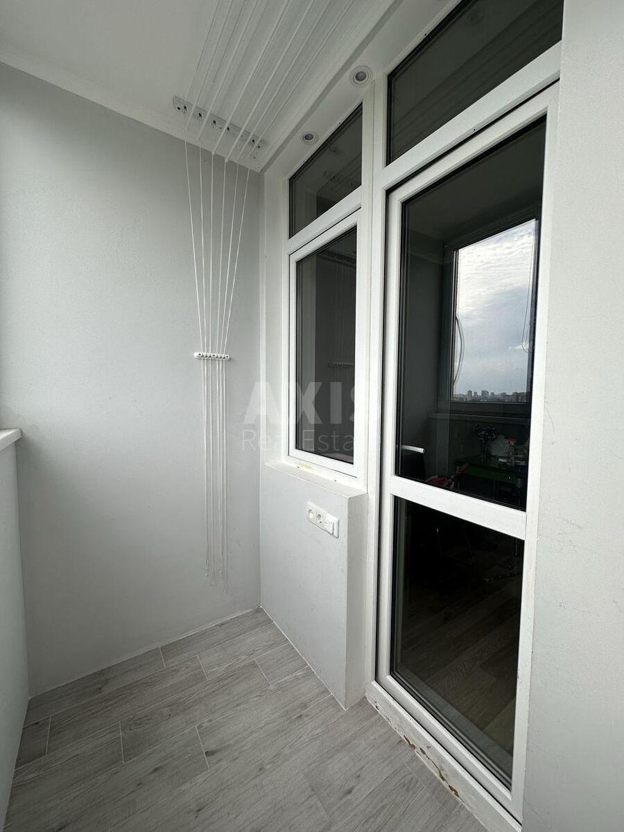 1k apartment vul. Voskresens'ka 14598093
