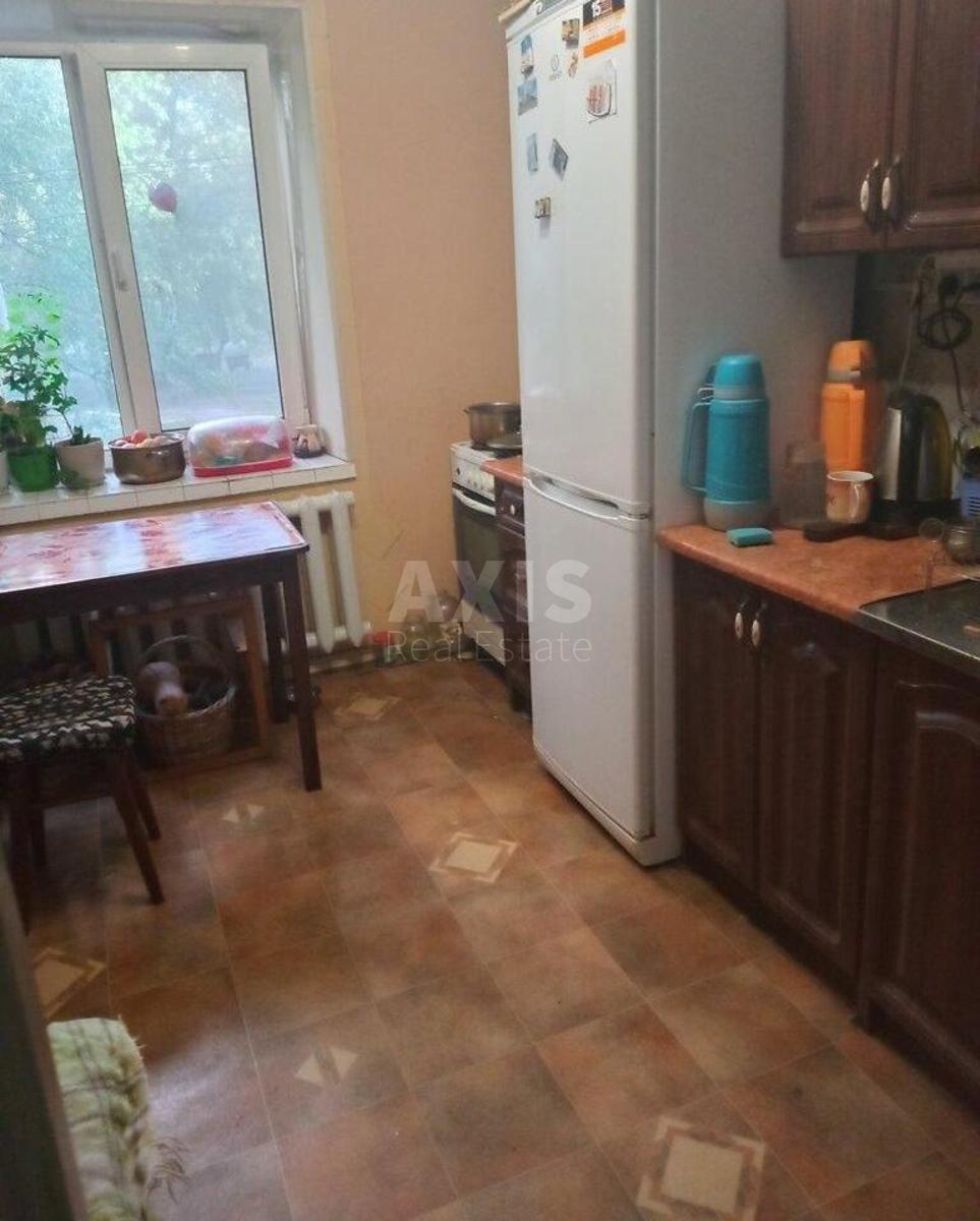 2к квартира ул. Бориспольская 28Б