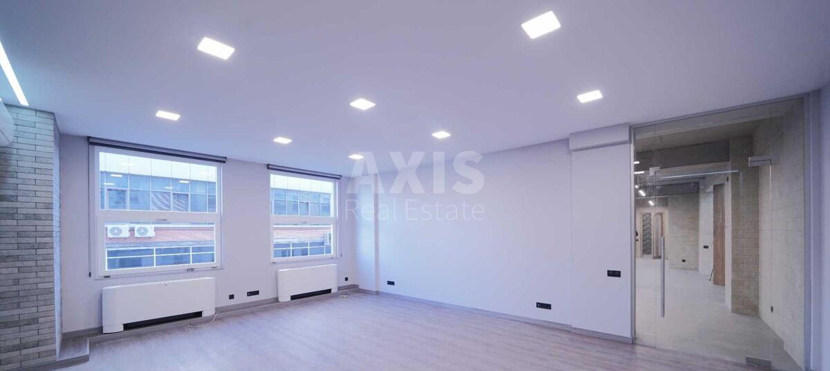 Office vul. Velyka Vasyl'kivs'ka 72, 170m20