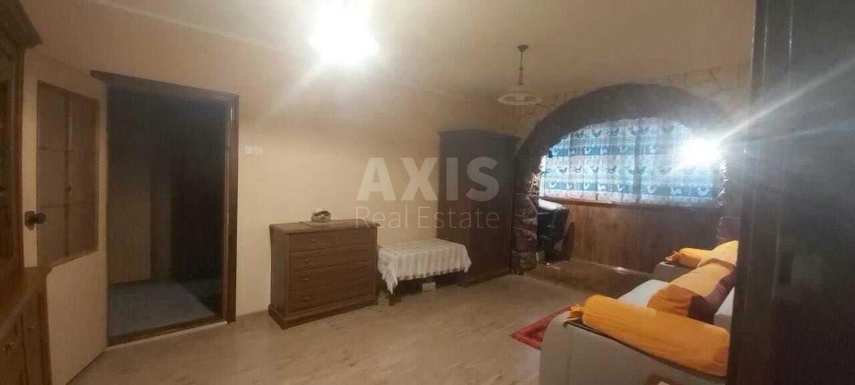 2k apartment vul. Revuc'kogo 5