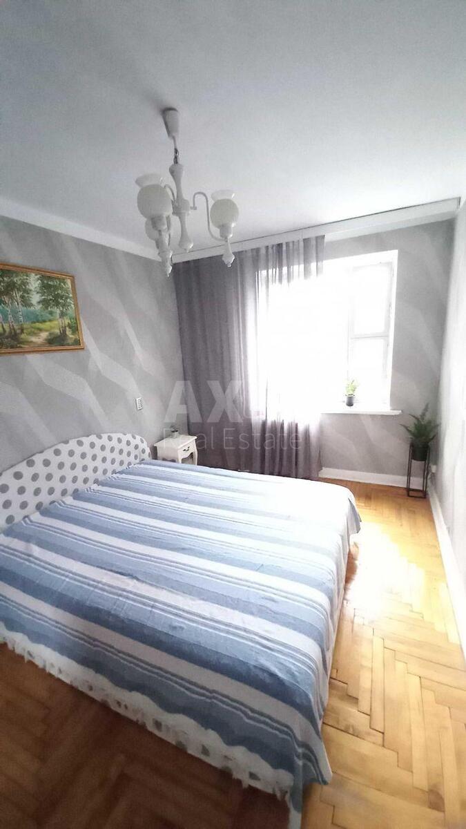 3k apartment vul. Symyrenka 14/95