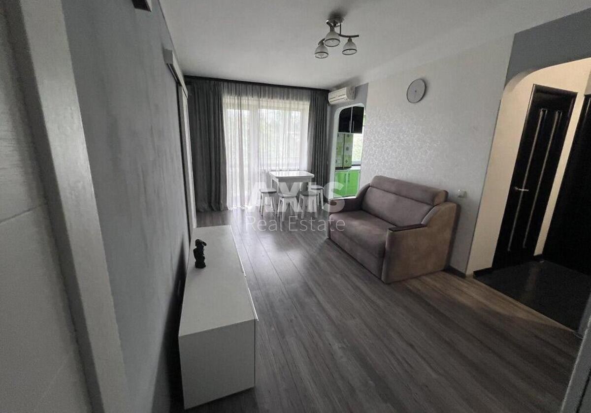 2к квартира ул. Краснова Николая 8552262