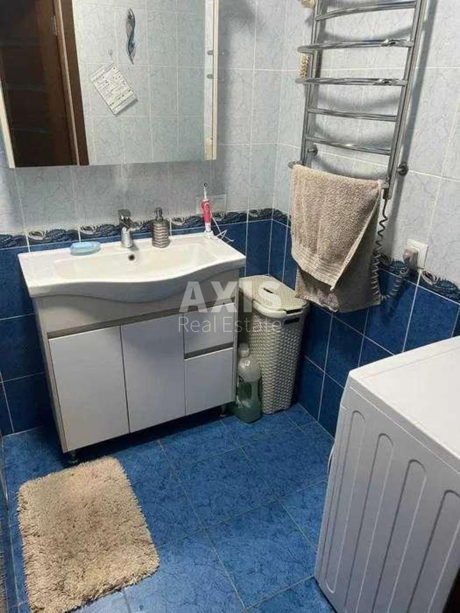 2к квартира ул. Героев Севастополя 35А258685