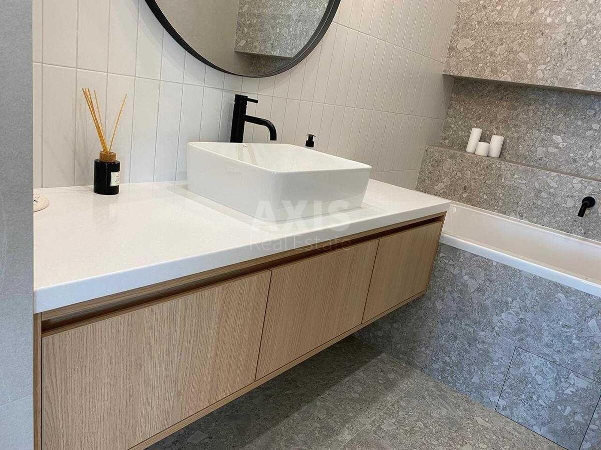 3k apartment vul. Mykil's'ko-Slobids'ka 3А9