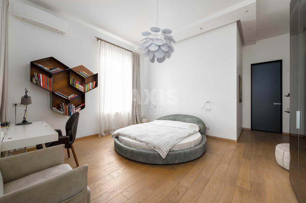 5k apartment vul. Antonovycha 179