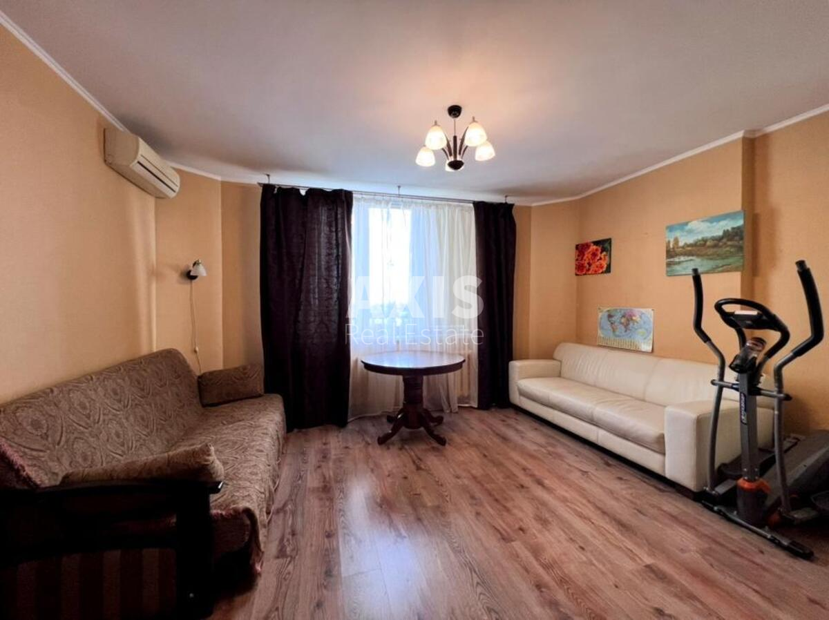 2к квартира ул. Кубанской Украины 31А593752