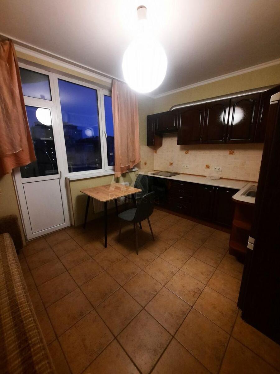1k apartment vul. Mejtusa Kompozytora 4