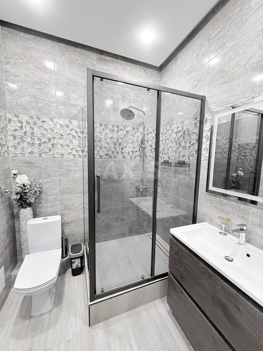 2к квартира ул. Джона Маккейна 26619027