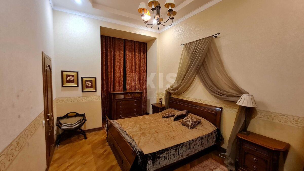 3k apartment vul. Saksagans'kogo 68/211