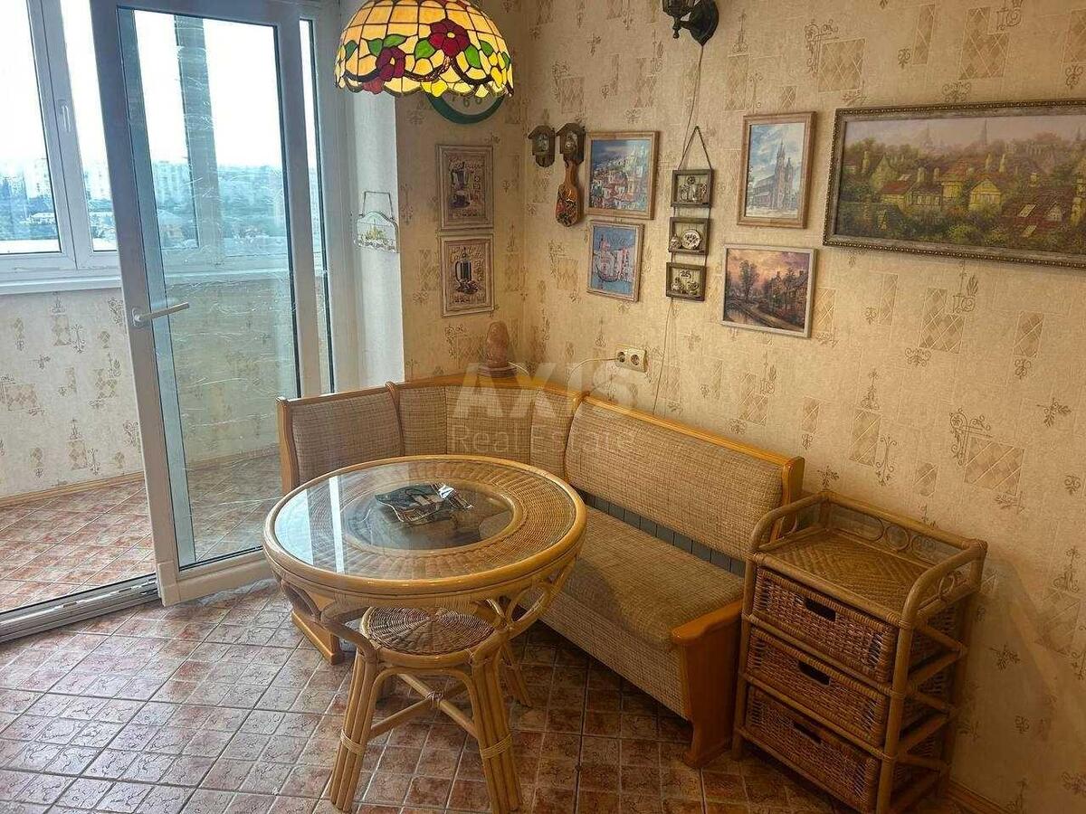 2k apartment vul. Uinstona Cherchillya 18Б622261