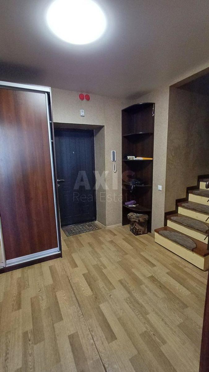 4k apartment vul. Boryspil's'ka 2516
