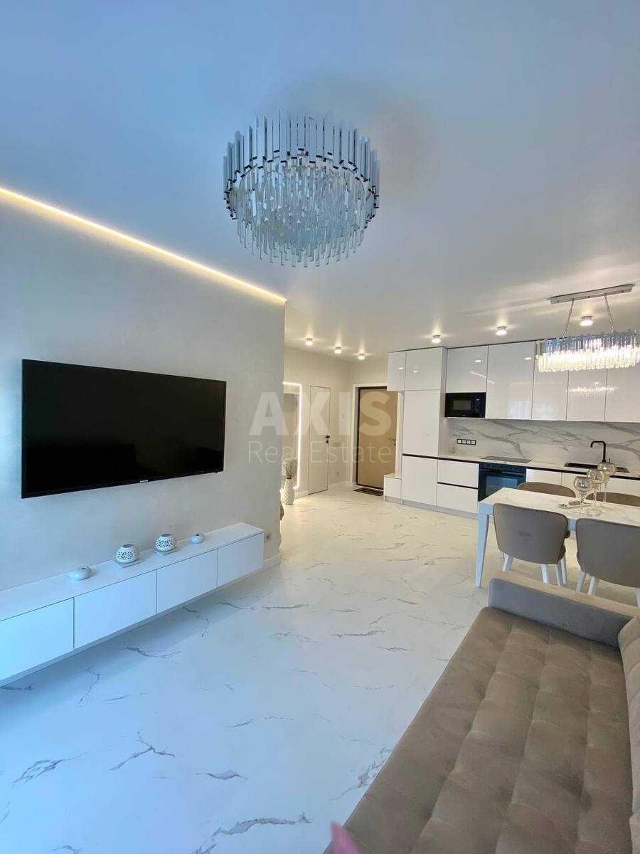 1k apartment vul. Myhajla Maksymovycha 243