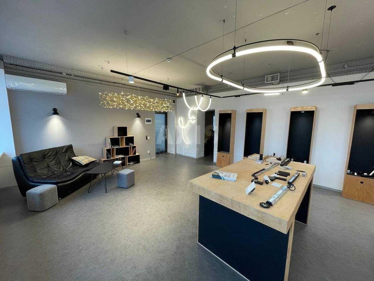 Office vul. Danyla Shherbakivs'kogo 45А, 66m22