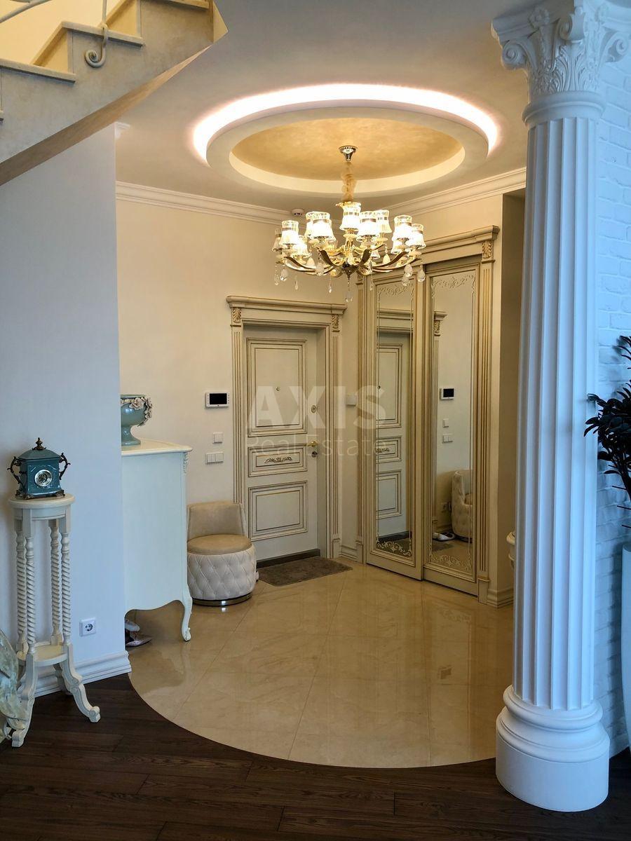 4k apartment vul. Kudri Ivana 75