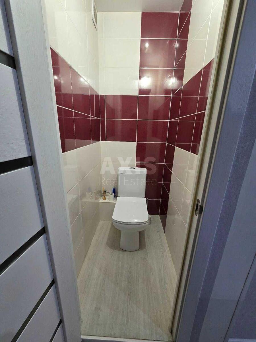 3к квартира ул. Заболотного Академика 1165850114